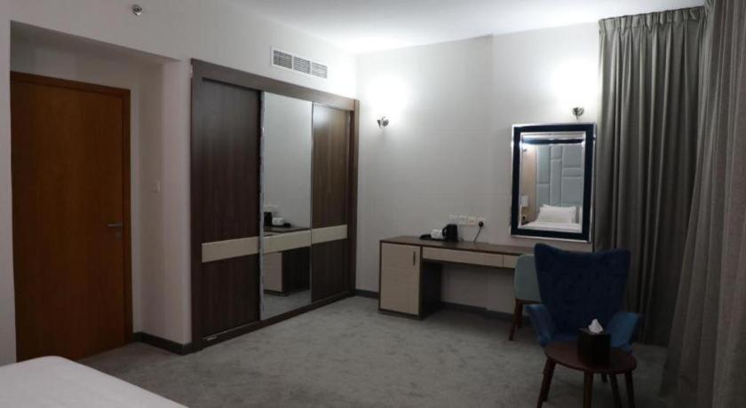 Alazmi Hotel Dubai