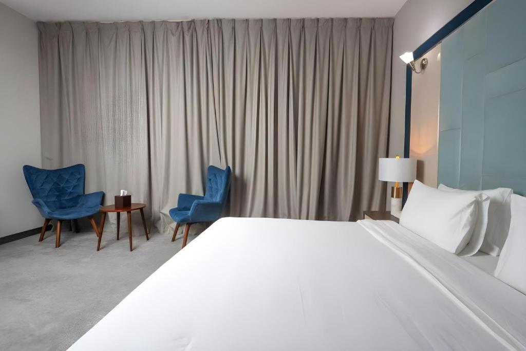 Hotel Alazmi Dubai