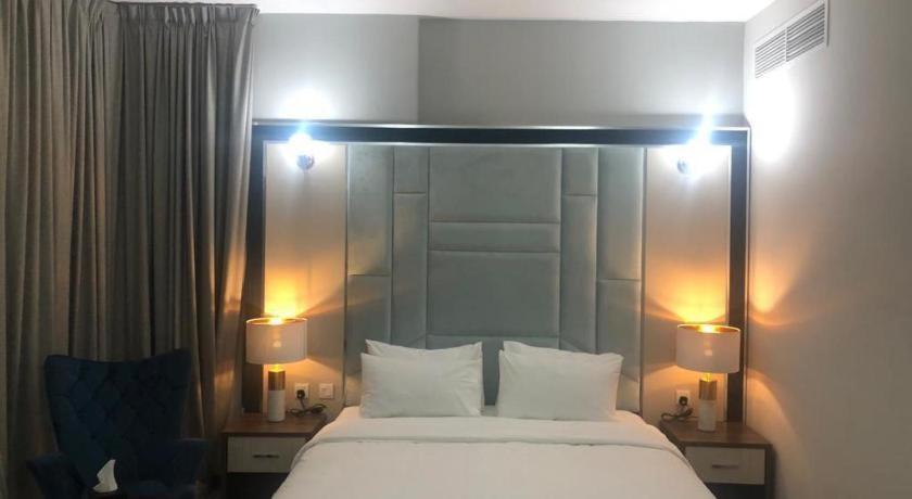 Alazmi Hotel Dubai