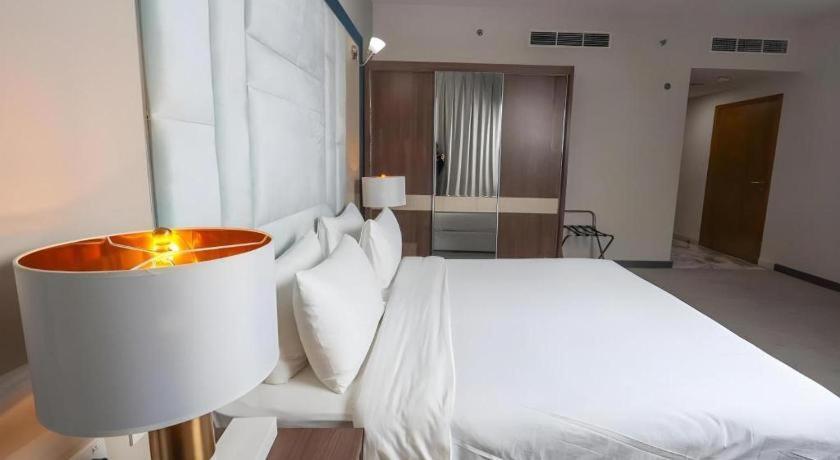 Alazmi Hotel