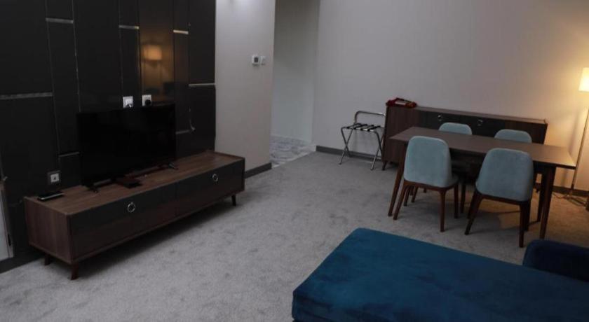 Alazmi Dubai